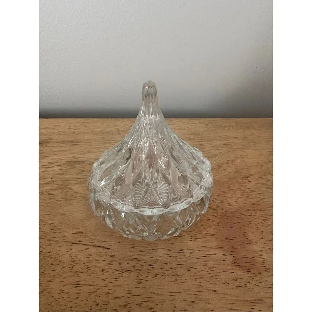 Godinger Crystal Famous Hershey Kiss Crystal Candy / Trinket Dish